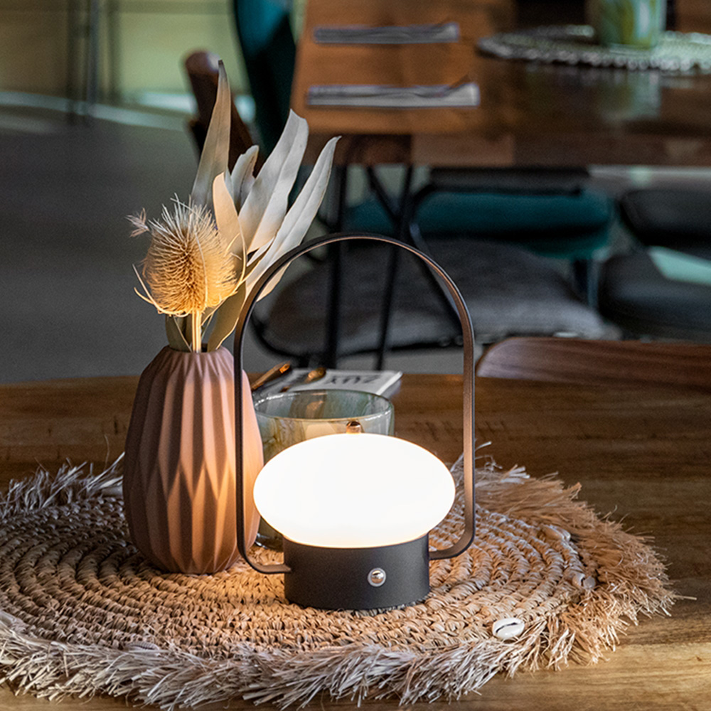 Lampă de masă Barcelona  Lampă de masă Barcelona  1