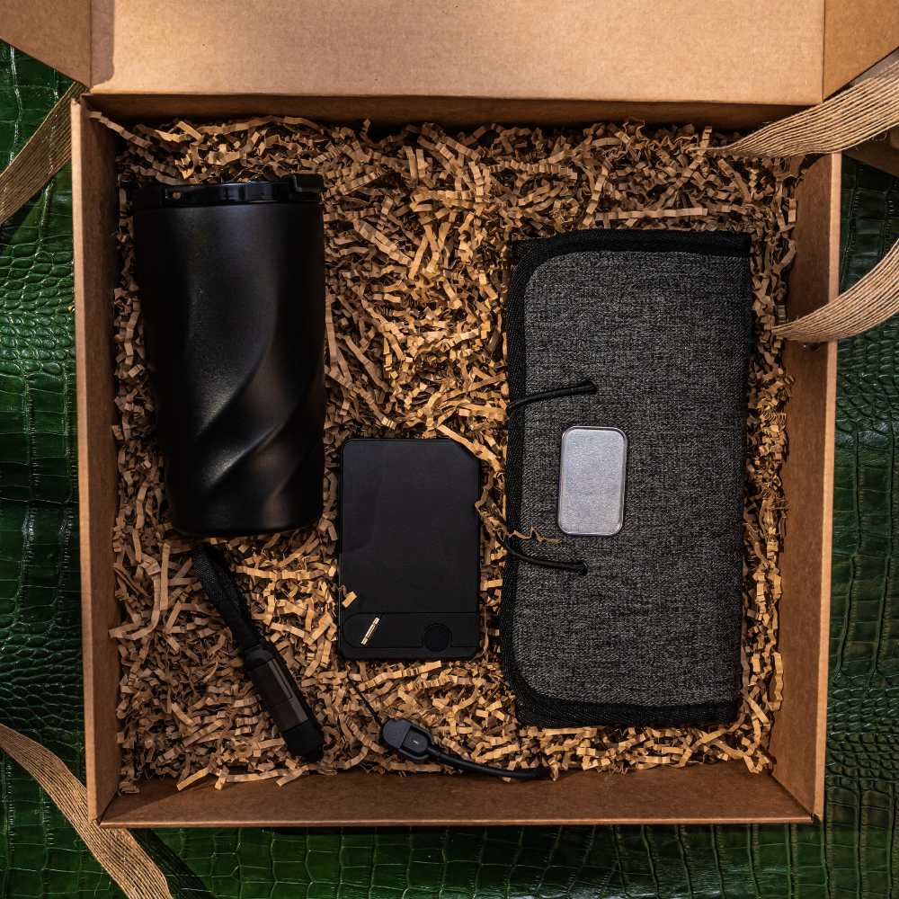 Travel gift box