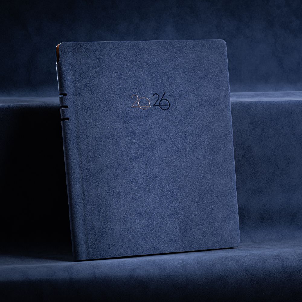 Agenda Nubuk, albastru deschis, 20.5x26 cm Agenda Nubuk, albastru deschis, 20.5x26 cm*
