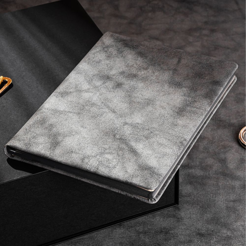 Agenda Paje, gri, 16x22 cm Agenda Paje, gri, 16x22 cm*