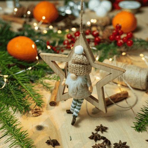 Gnome ornament with hanger, circle or star shape*