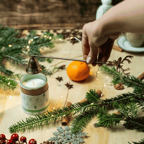 Candle snuffer with decorative handle, deer shape, gold finish*